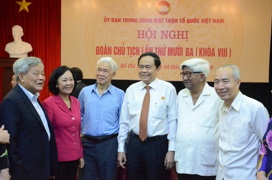 Dựa vào dân để chống tham nhũng, chứ “chỉ chống với nhau thì không ăn thua" ảnh 1