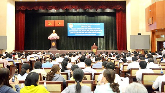 TPHCM không tăng thuế, phí tràn lan ảnh 1