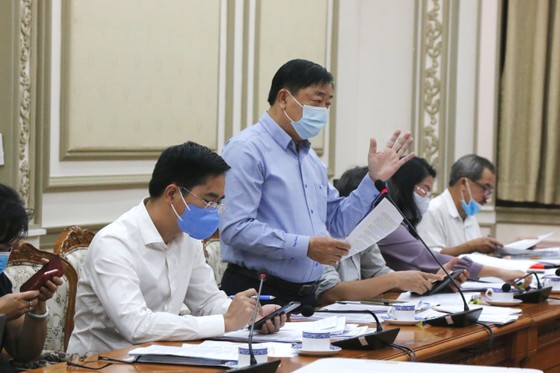 Thủ tục hành chính chưa dễ đến mức người dân trình độ cơ bản đã làm được ảnh 3
