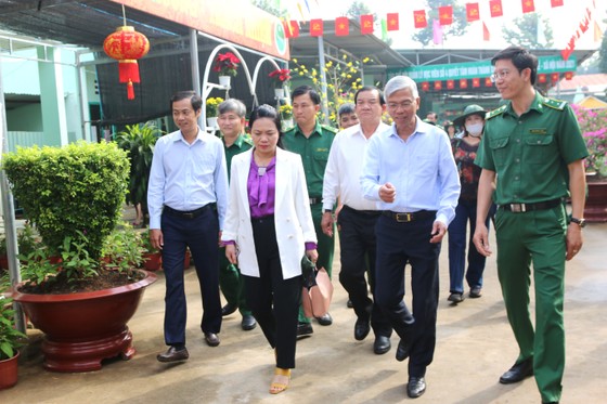 Phó Chủ tịch UBND TPHCM Võ Văn Hoan gợi mở về mô hình tạo việc làm cho người sau cai ảnh 1