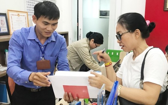 TPHCM cử cán bộ, công chức đi học tiếng Anh, đạo đức và phòng chống tham nhũng ảnh 1