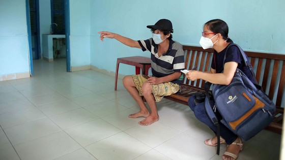 Đưa dân từ nhà trọ lụp xụp ở quận Bình Thạnh vào trong nhà nghỉ, chung cư ảnh 7