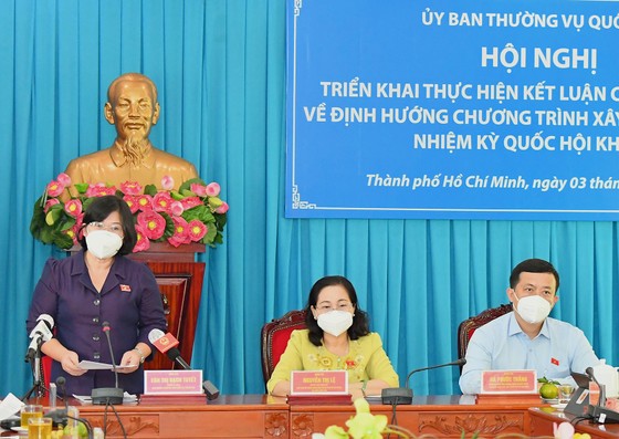 Hoàn thiện đồng bộ thể chế để phát huy lợi thế đặc thù của địa phương ảnh 2