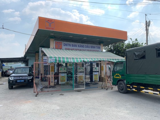 Khám xét 6 cây xăng, bắt 2 đối tượng liên quan đường dây xăng giả ảnh 3
