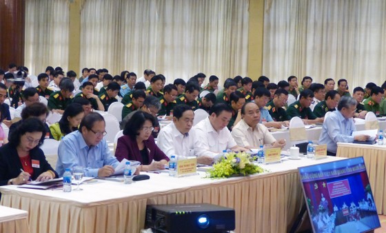Sơ kết 2 năm thực hiện Chỉ thị 05-CT/TW: Kiên quyết xử lý những cán bộ, đảng viên có sai phạm, tham nhũng, tiêu cực ảnh 1