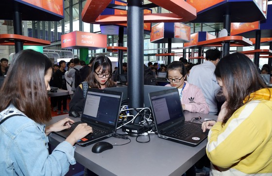 Nguy cơ bị 'loại bỏ' của 76% doanh nghiệp Việt Nam chưa bắt đầu chuyển đổi số ảnh 5