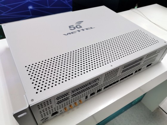 Cuộc gọi video đầu tiên trên thiết bị mạng 5G “Make in Vietnam - Made by Viettel” ảnh 3