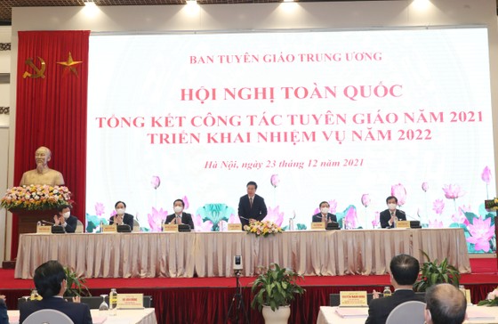 Công tác tuyên giáo hướng về cơ sở, bám sát thực tiễn, nắm chắc tình hình và dư luận xã hội ảnh 1