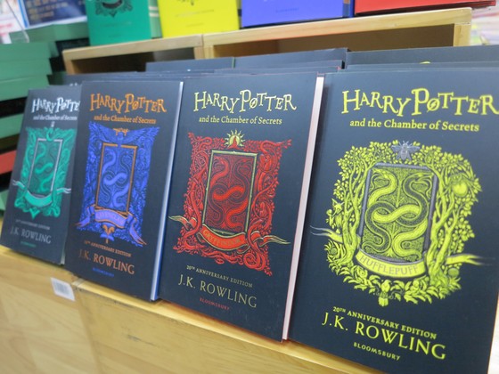 Ấn bản đặc biệt của Harry Potter đến Việt Nam ảnh 2