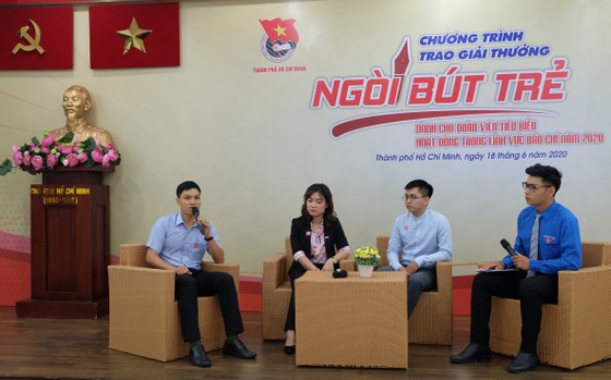 Tuyên dương 24 điển hình 'Ngòi bút trẻ' năm 2020 ảnh 1