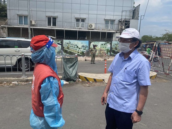 Tuyên truyền để người dân đồng thuận, chấp hành nghiêm túc các biện pháp phòng, chống dịch ảnh 1