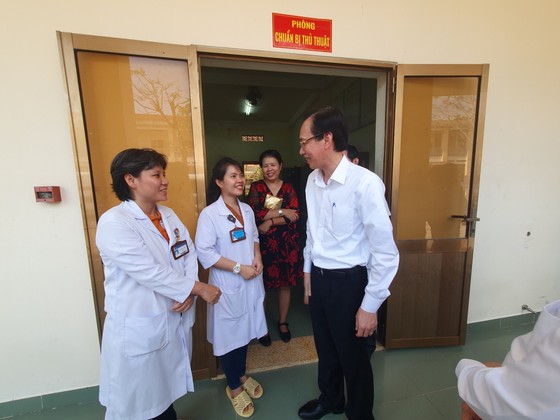Bệnh viện dã chiến phục vụ nhu cầu của TPHCM và khu vực ảnh 1