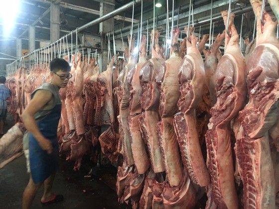 Truy xuất nguồn gốc thịt heo ở chợ đầu mối: Nơi làm nơi không ảnh 3