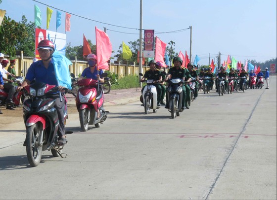 Quảng Ngãi: Hơn 500 đoàn viên thanh niên mitting hưởng ứng tháng hành động môi trường ảnh 2