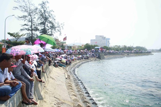 Lễ khao lề thế lính Hoàng Sa trên đảo Lý Sơn (Quảng Ngãi) ảnh 9