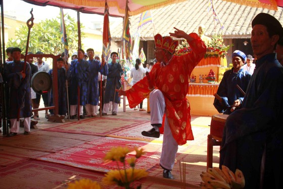 Lễ khao lề thế lính Hoàng Sa trên đảo Lý Sơn (Quảng Ngãi) ảnh 3