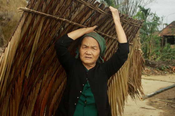 Xóm ốc đảo sông Trà Bồng khắc phục sau lũ ảnh 9