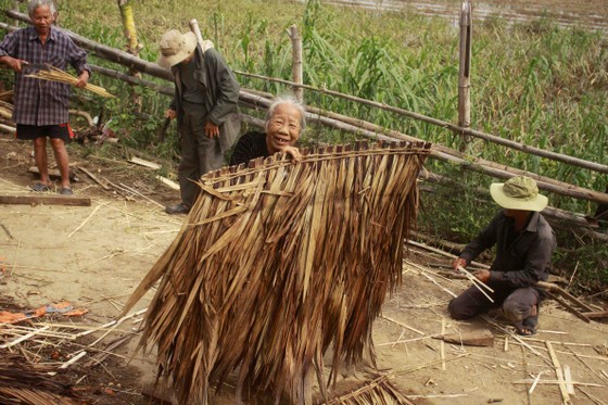 Xóm ốc đảo sông Trà Bồng khắc phục sau lũ ảnh 8