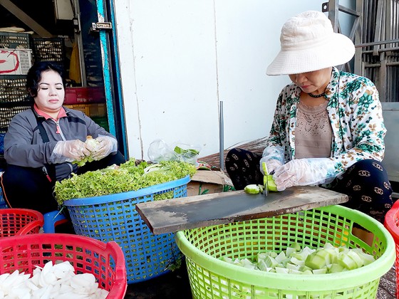 Ấm lửa bếp ăn từ thiện Nhơn Hòa ảnh 1