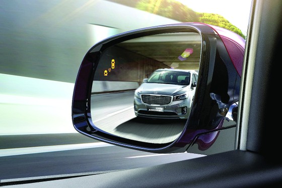 Điểm danh 5 công nghệ tiện ích vượt trội của bộ ba xe 7 chỗ ảnh 1