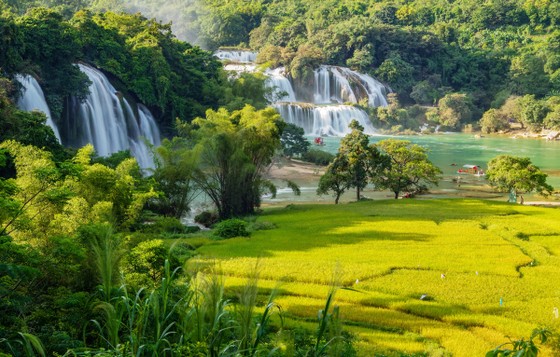 Ý nghĩa lớn từ chương trình "Tận hưởng bản sắc Việt" ảnh 2