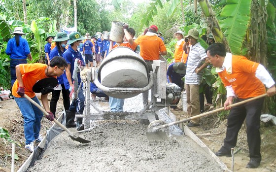 Diện mạo nông thôn mới ở ĐBSCL ảnh 1
