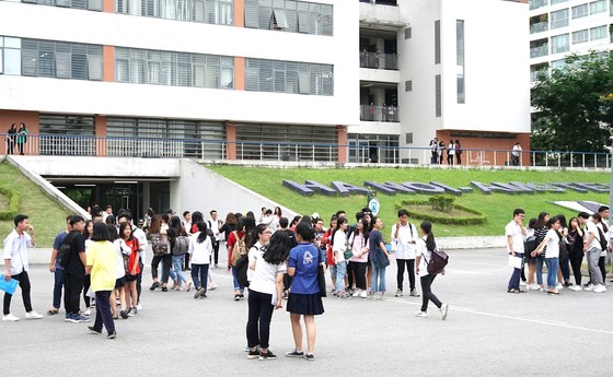 Để trường chuyên thực sự là nơi bồi dưỡng nhân tài - Bài 2: Cuộc tranh cãi chưa bao giờ 'hết nhiệt' ảnh 1
