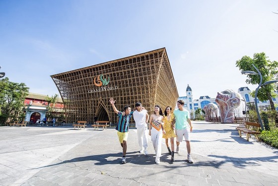 Báo quốc tế: Quên Phuket đi, đây là Phú Quốc - niềm hi vọng lớn của du lịch Việt Nam ảnh 2