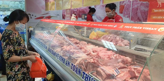 Ngân hàng phải chia sẻ thiết thực với doanh nghiệp ảnh 1