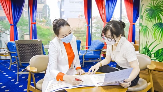 Nhập học 0 đồng, hỗ trợ sinh viên vượt qua Covid-19 ảnh 2