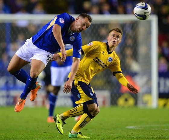 Leicester City (13) - Brighton (17): Tìm kiếm 3 điểm ảnh 1