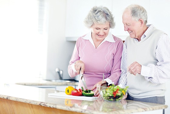 Chuyên gia tư vấn: Ăn gì, uống gì để không tăng đường huyết ảnh 1