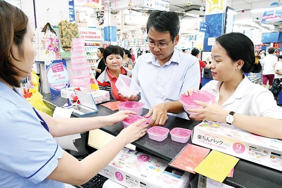 Trữ thức ăn an toàn với hộp nhựa Rakuchin Pack của Nhật được nhiều khách hàng Co.opmart lựa chọn ảnh 2