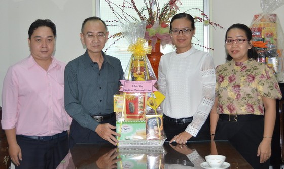值越南革命報刊日 95 週年 多個政府機關、單位前來祝賀 ảnh 3