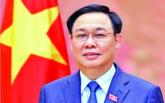 明智選出當之無愧人民代表 ảnh 1
