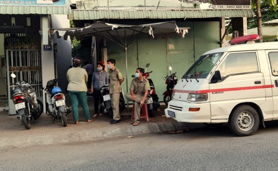 Phát hiện thi thể nữ khách trọ bắt đầu phân hủy ảnh 1