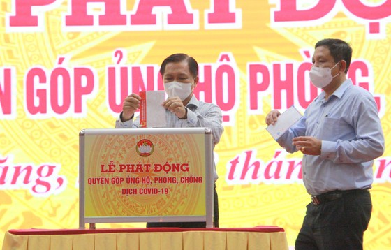 Sóc Trăng tiếp nhận hơn 6 tỷ đồng ủng hộ phòng, chống dịch Covid-19 ảnh 1