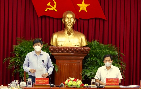 Bộ trưởng Bộ Y tế: Cần Thơ cần chuẩn bị cho tình huống xấu hơn ảnh 1