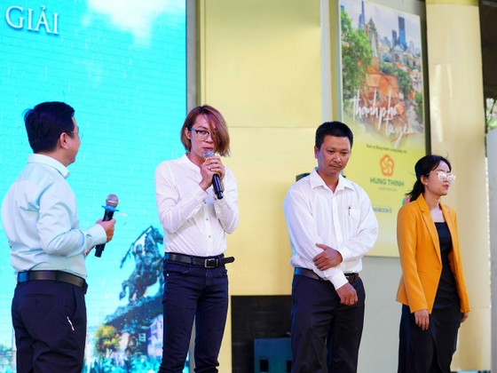 Trao giải cuộc thi và ra mắt cuốn sách Sài Gòn - Thành phố tôi yêu ảnh 2