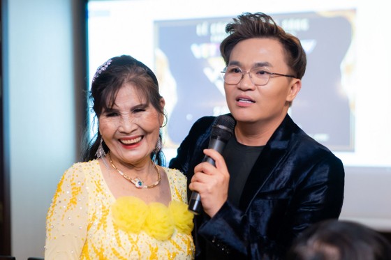 Thí sinh 87 tuổi đi thi gameshow về khiêu vũ ảnh 1