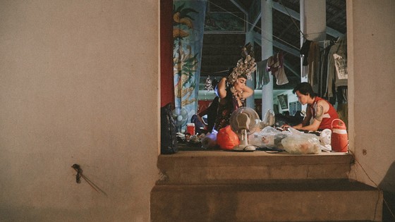 'Đoạn trường vinh hoa': Chuyện đời gánh cải lương tuồng cổ ảnh 12