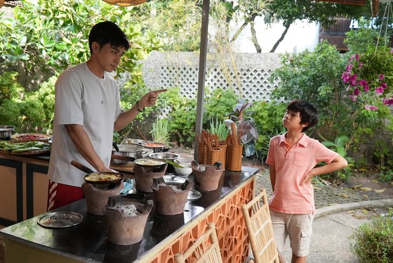 'Mẹ chồng quốc dân' Lan Hương đóng phim truyền hình Tết ảnh 2