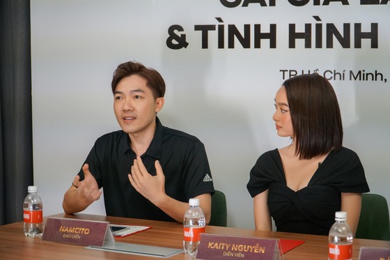 Phim tết 'Gái già lắm chiêu V' mong muốn không dời lịch chiếu ảnh 2