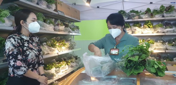 Đưa vào hoạt động 'Cửa hàng tự động, thanh toán không tiếp xúc' ảnh 1