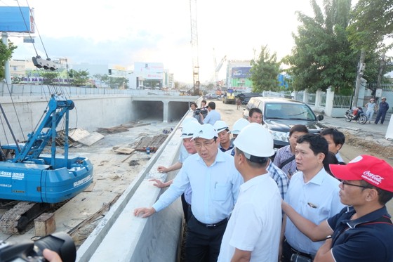 Hầm chui phục vụ APEC chậm tiến độ nghiêm trọng ảnh 1