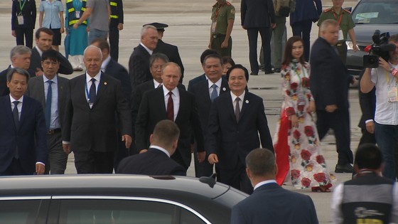 Tổng thống Putin vẫy tay chào Đà Nẵng ảnh 6