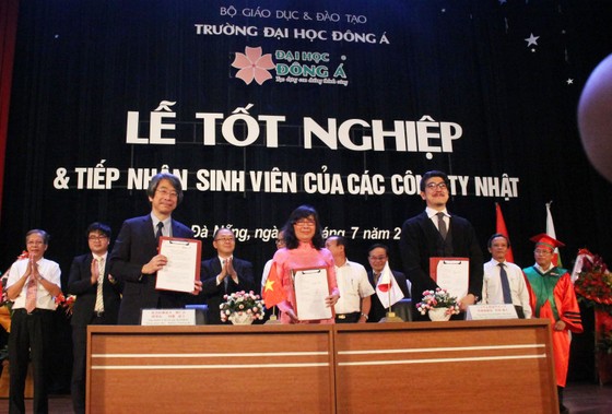 Sinh viên vừa tốt nghiệp được doanh nghiệp Nhật Bản tiếp nhận ảnh 1