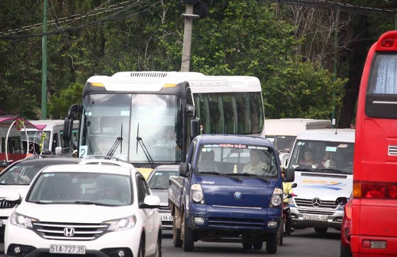 Đà Lạt: Du khách chen chân đi nghỉ mát ảnh 4