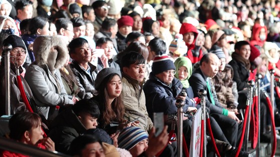 Đêm khai mạc Festival Hoa Đà Lạt đầy sắc màu ảnh 15