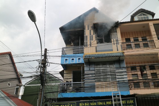 Hỏa hoạn thiêu rụi căn nhà ở trung tâm Đà Lạt ảnh 3